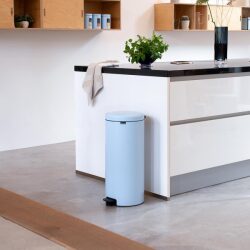 פח פדל 30 ליטר תכלת חלומי Brabantia NewIcon